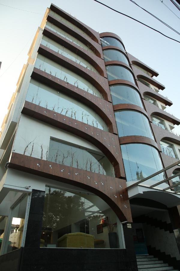 Hotel Rowan Tree By Poppys 3*